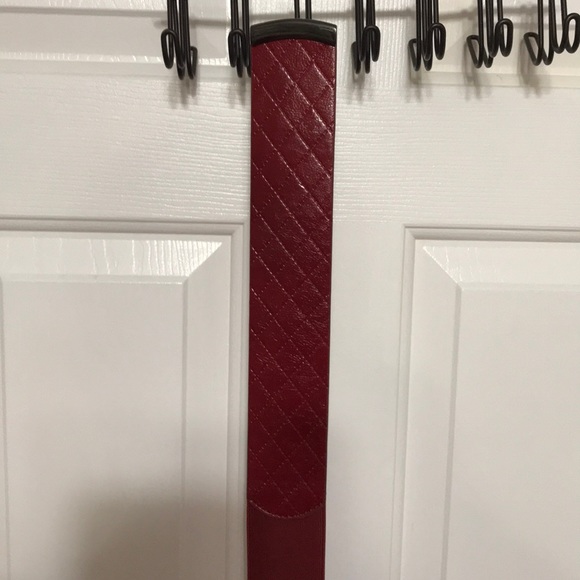 Various belts - assorted medium-large - Picture 6 of 8